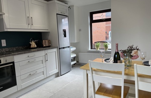 Belfast House | Room with Comfortable Double Bed