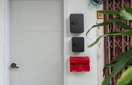 Phra Khanong House | Roombix CityHouse -CozyHouse Near Bts for 12 ppl - RB4