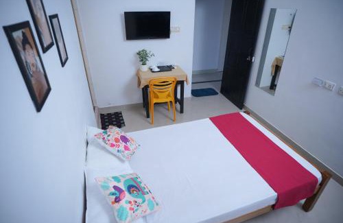 Thiruvananthapuram Hotel | Roomify Inn