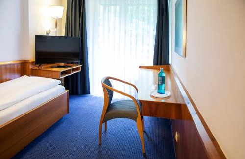 Waldkirchen Hotel | Roomingtons Karoli Waldkirchen