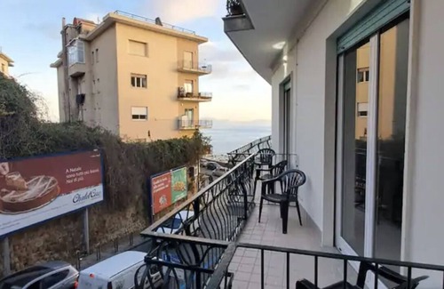 Vomero House | Roomors of Naples Sea view