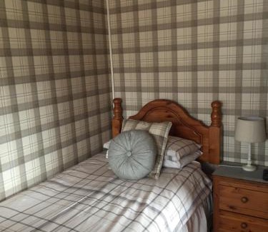 Bathgate House | Rooms at Tarrareoch