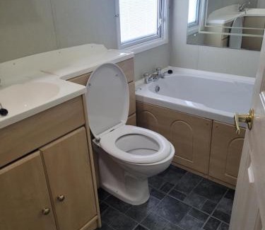Bathgate House | Rooms at Tarrareoch