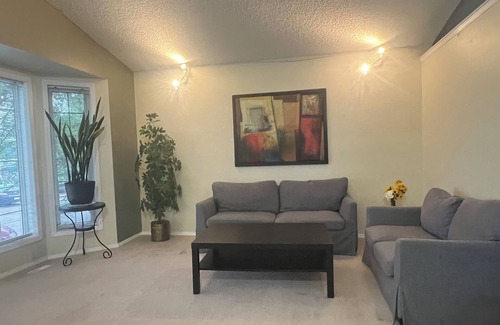 Northeast Edmonton House | Rooms for Rent Clareview Close to Costco and Superstore,Walmart Londonderry Mall