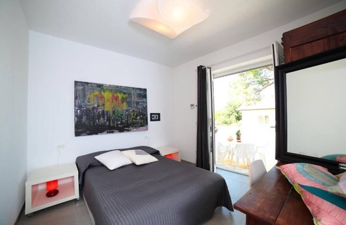 Palazzolo dello Stella House | ROOMS Suite Exclusive with swimmingpool - Agriturismo "Loggia degli Artisti"