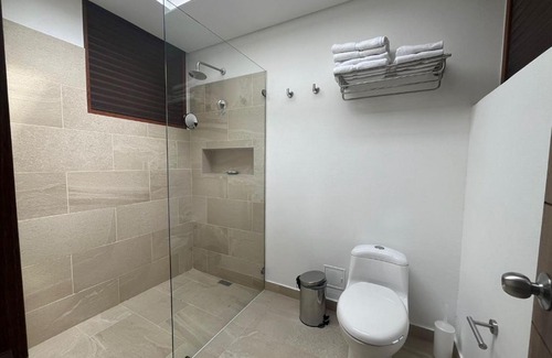 Anapoima Apartment | Roomy 4BR Villa with Pool at Mesa de Yeguas