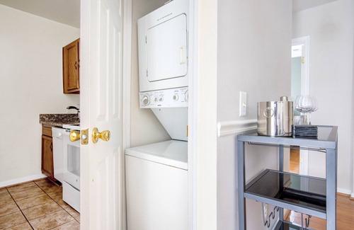 Adams Morgan Apartment | Roomy Dupont Circle 2BR nr. U Street, Metro & Glen’s Mkt, by Blueground