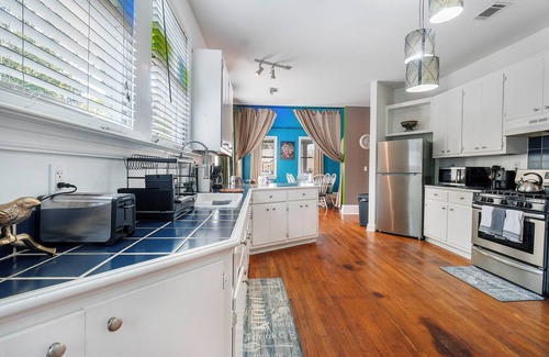 Montgomery Cottage | Roomy Madison Ave Retreat "Near Downtown & Maxwell AFB"