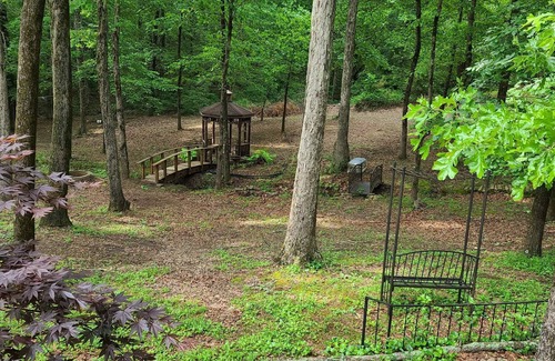 Heber Springs House | Roomy ,Private ,Rustic , country Home. Perfect Hideaway.