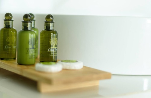 Kipri House | Rooster Guesthouse Rooms