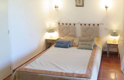 L'Honor-de-Cos House | Roque Piquet by Interhome