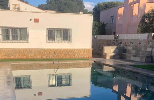 Roquetas de Mar Villa | Roquetas de Mar Urbanisation Villa With Pool 3rd Line Beach