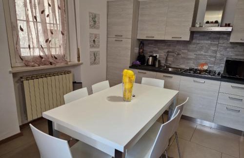 Verona City Centre Apartment | Rosa Tea Apartament Castelvecchio