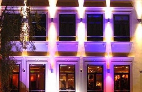 Luebeck Old Town Apartment | Rosalie (An der Untertrave 106; 4. OG) - Apartments on Holstentor