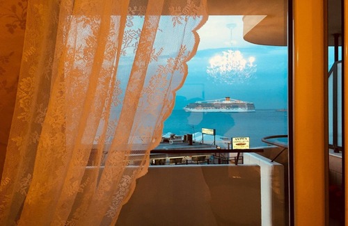 Municipio 3 Apartment | Rosé 14-balcony by the sea