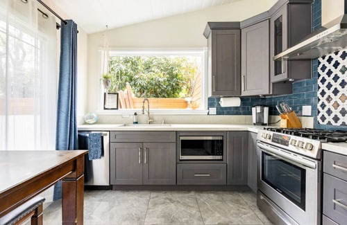 North Long Beach Apartment | Rose Casita with Hot Tub