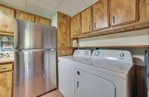 Rose City Cabin | Rose City Cabin w/Fire Pit & Lake Access