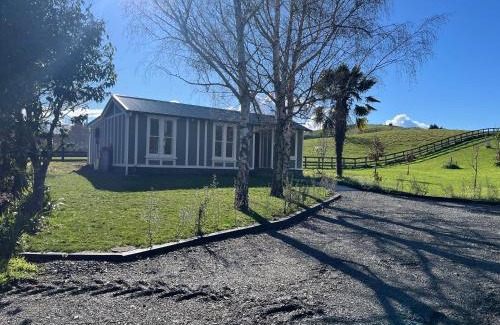 Puketapu House | Rose Cottage