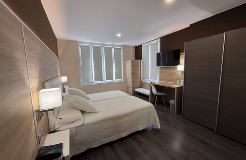 Belvianes-et-Cavirac Hotel | Rose des Pyrénées