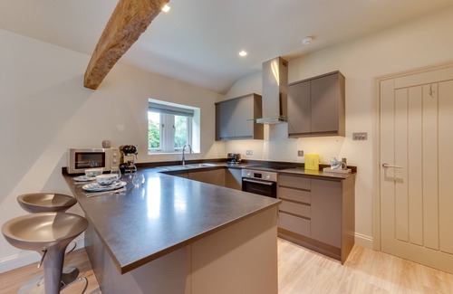 Saxmundham House | Rose Farm Barn - Two Bedroom House, Sleeps 4