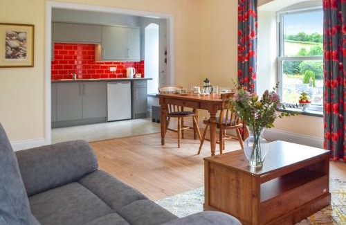 Llanfynydd House | Rose Of Sharon - Uk47135
