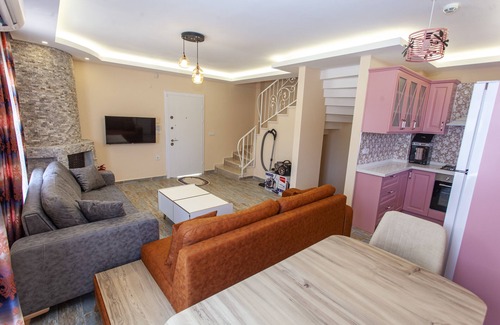 Tasbuku House | Rose Villa Çetibeli Marmaris Daily Weekly Rentals