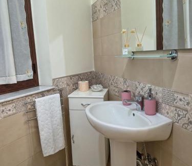 Barrafranca House | Rosemary Home