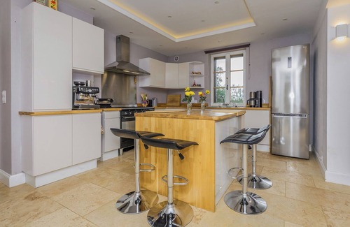 Les Eyzies Villa | Rosepeche, a beautiful villa with a castle feel