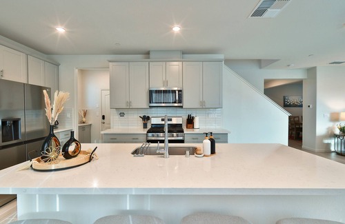 Pleasant Grove House | Roseville 5-Beds 3-Baths Family-Friendly Gem