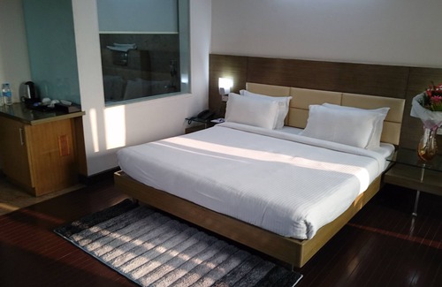 Bengaluru Hotel | Rosewood International Hotel