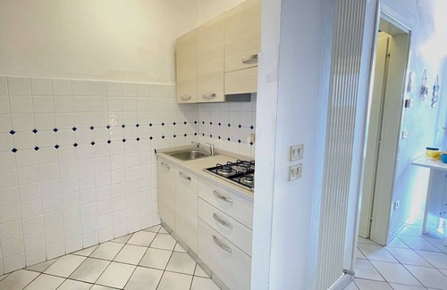 Castiglione della Pescaia Apartment | Rosina, 50 metri dal mare con clima e balcone