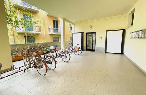 Castiglione della Pescaia Apartment | Rosina, 50 metri dal mare con clima e balcone