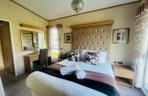 Allerthorpe House | Rosie's Rest With Hot Tub