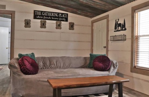 Williamson House | Rosie's Roadhouse at Billy Goat Mountain Village