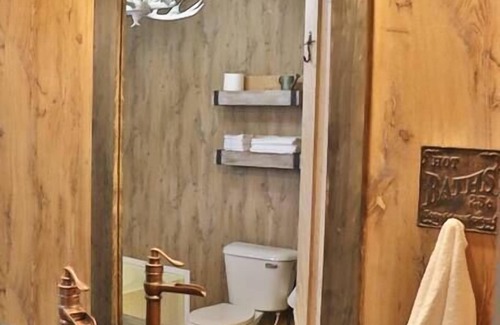 Williamson House | Rosie's Roadhouse at Billy Goat Mountain Village