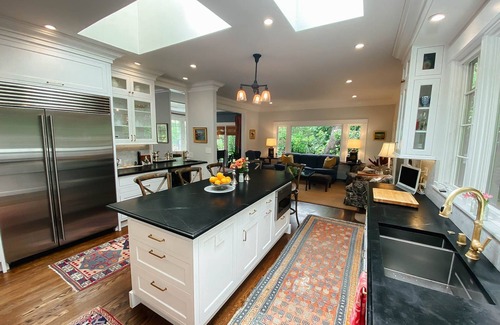 San Anselmo House | Ross Family Summer Retreat