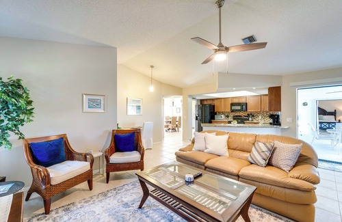 Pebble Beach Cottage | Rotonda West Home w/Pool & Golf Course View!