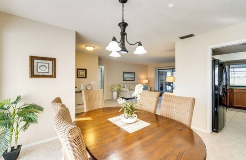 Pebble Beach Cottage | Rotonda West Home w/Pool & Golf Course View!
