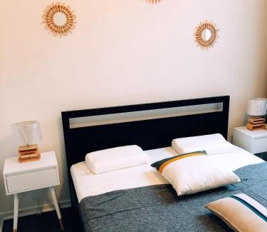 Roubaix Apartment | Roubaix Gare wifi métro musée calme confort 6 lits - Gite le Ferrum