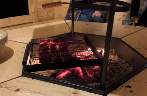 Digoin House | Roulotte "cecile" Pour un Séjour Atypique en Roulotte