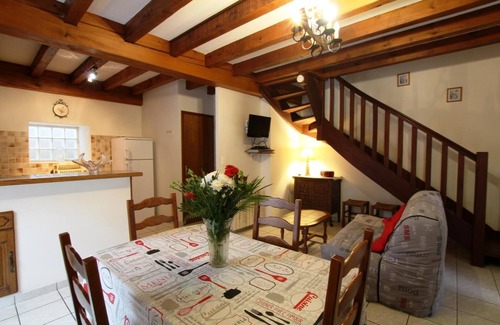 Escot House | ROUMENDARES - ESCOT - Gîte