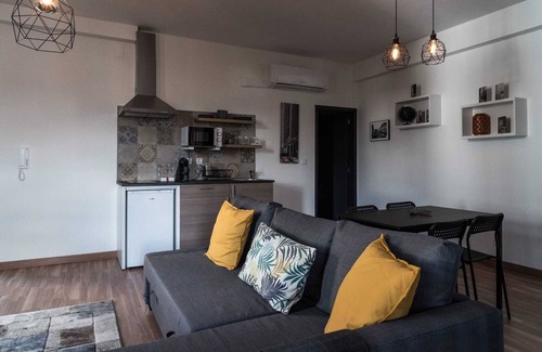 Macedo de Cavaleiros Apartment | Round loft (azibo)