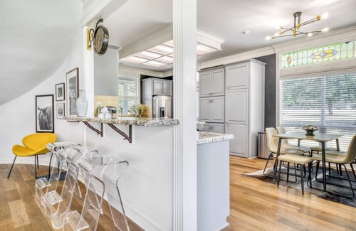 Ledbetter House | Round Top, This is the PLACE!