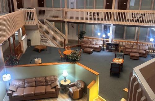 Pinetop Hotel | Roundhouse Resort