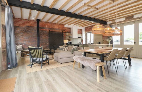 Whatstandwell House | ROWAN COTTAGE - FOLD YARDS, family friendly in Alderwasley