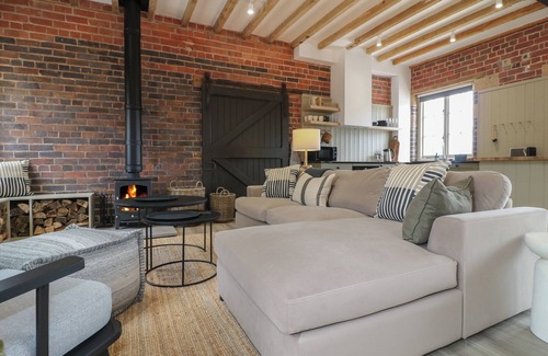 Whatstandwell House | ROWAN COTTAGE - FOLD YARDS, family friendly in Alderwasley