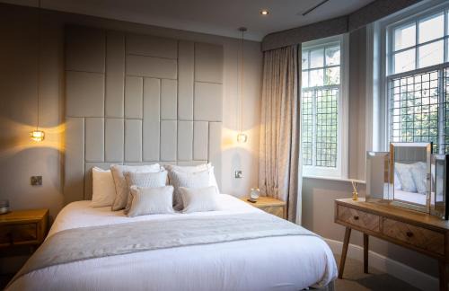Rowton Hotel | Rowton Hall Hotel and Spa