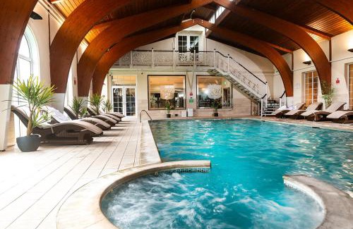 Rowton Hotel | Rowton Hall Hotel and Spa