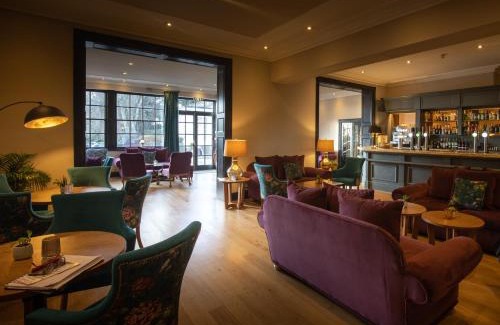 Rowton Hotel | Rowton Hall Hotel and Spa