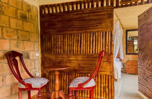 Mocoa Apartment | ROYAL COLIBRI ROYAL LAKE AND FOREST VIEW ROYAL COLIBRI ROYAL ROOM WITH PRIVATE DINING AREA